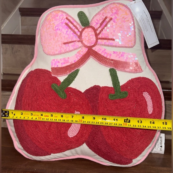 Super Cute Cupcakes and Cashmere Pink Bow Cherry Accents Pillow - NEW - Picture 8 of 16